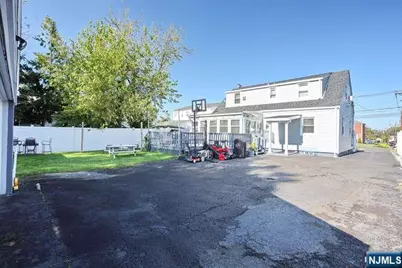 1163 Burnet Avenue, Union Township, NJ 07083 - Photo 29