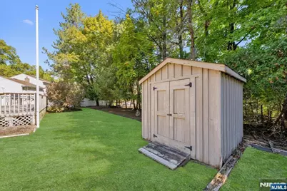 18 Chestnut Place, Ho Ho Kus, NJ 07423 - Photo 33