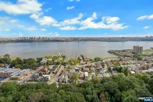 6 Horizon Road 2207, Fort Lee, NJ 07024 - Photo 11