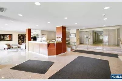 2185 Lemoine Avenue 4E #4E, Fort Lee, NJ 07024 - Photo 13