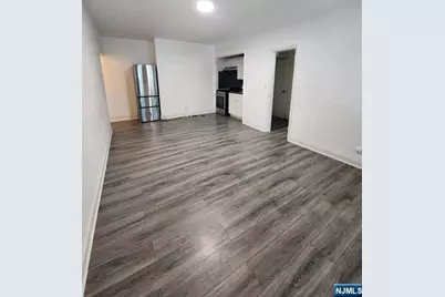 2615 John F Kennedy Boulevard 209 #209, Jersey City, NJ 07306 - Photo 5