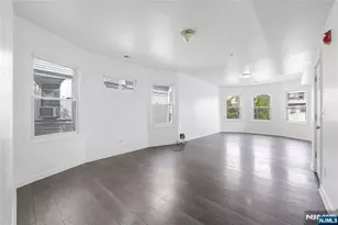 11 Carlton St, East Orange, NJ 07017 - Photo 17