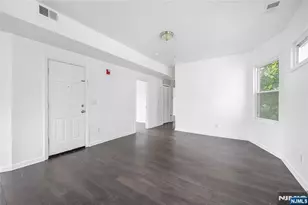 11 Carlton St, East Orange, NJ 07017 - Photo 19