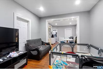 228 Madison Avenue, Irvington, NJ 07111 - Photo 7