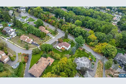 6 Old Orchard Drive, Hawthorne, NJ 07506 - Photo 43