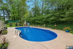 428 Faletti Cir, River Vale Township, NJ 07675 - Photo 5
