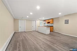 537 27th St, Union City, NJ 07087 - Photo 7