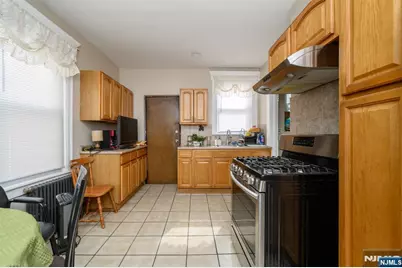 24 23rd Street, East Orange, NJ 07017 - Photo 9