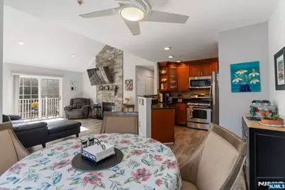 68 Mountainside Drive, Pompton Lakes, NJ 07442 - Photo 7