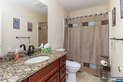 68 Mountainside Drive, Pompton Lakes, NJ 07442 - Photo 15