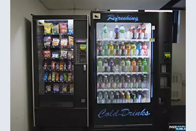 285 Aycrigg Avenue 19H #19H, Passaic, NJ 07055 - Photo 21