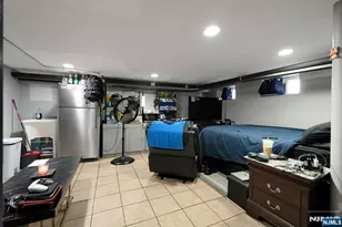 18 Whitman Ave, East Orange, NJ 07017 - Photo 25