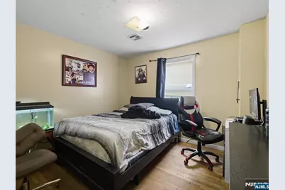 679-681 18th Street, Newark, NJ 07103 - Photo 7