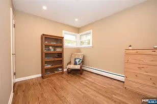 82 Grove St, Waldwick, NJ 07463 - Photo 13