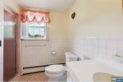 22 Notch Park Road, Little Falls Township, NJ 07424 - Photo 29