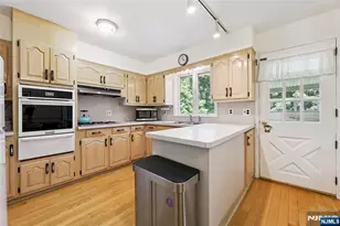 22 Notch Park Rd, Little Falls Township, NJ 07424 - Photo 11