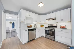 1 Crestwood Ln, Clark Township, NJ 07066 - Photo 11