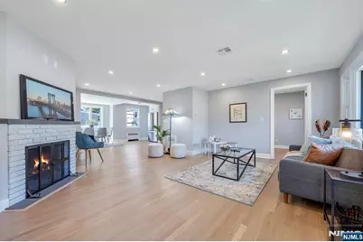 1 Crestwood Lane, Clark Township, NJ 07066 - Photo 5