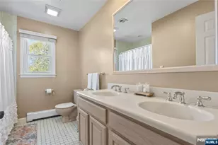 20 Dwight St, Wayne, NJ 07470 - Photo 21