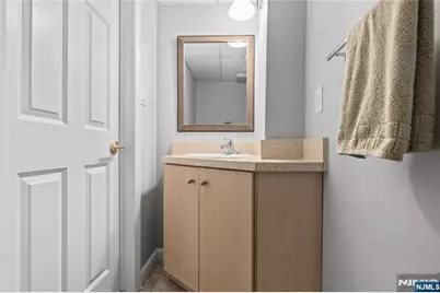 20 Dwight Street, Wayne, NJ 07470 - Photo 37