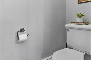 20 Dwight St, Wayne, NJ 07470 - Photo 15