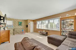 18 Ferncliff Rd, Jersey City, NJ 07305 - Photo 21