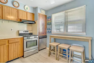 18 Ferncliff Road, Jersey City, NJ 07305 - Photo 23