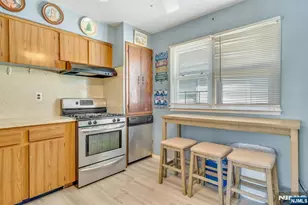 18 Ferncliff Rd, Jersey City, NJ 07305 - Photo 23