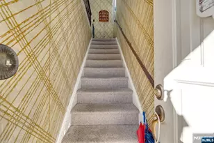 18 Ferncliff Rd, Jersey City, NJ 07305 - Photo 17