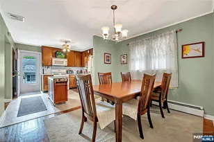 22 Chestnut, Bloomingdale, NJ 07403 - Photo 5