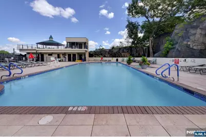 250 Gorge Road 16D #16D, Cliffside Park, NJ 07010 - Photo 39