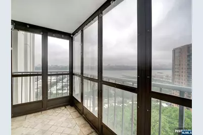 250 Gorge Road 16D #16D, Cliffside Park, NJ 07010 - Photo 23