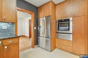 32 Linden Terrace, Leonia, NJ 07605 - Photo 17