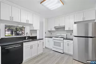 1006 Thoreau Ct Bldg 10, Mahwah, NJ 07430 - Photo 11