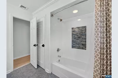 141 W Oak Street, Ramsey, NJ 07446 - Photo 33