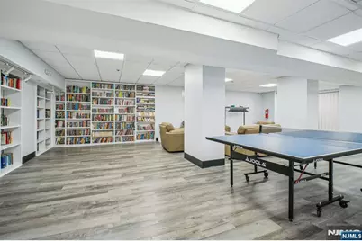 555 North Avenue 6F #6F, Fort Lee, NJ 07024 - Photo 39