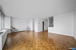 5 Horizon Road 412, Fort Lee, NJ 07024 - Photo 5