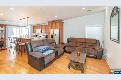 76 Mohawk Avenue, Hawthorne, NJ 07506 - Photo 11