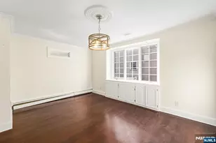 331 Mountain Wy, Rutherford, NJ 07070 - Photo 9