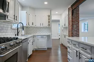 34 Summit Pl, Haworth, NJ 07641 - Photo 11