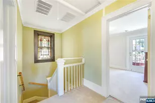 570 Winterburn Grove, Cliffside Park, NJ 07010 - Photo 17