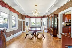 570 Winterburn Grove, Cliffside Park, NJ 07010 - Photo 9