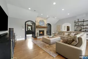 11 Timberlane Rd, Upper Saddle River, NJ 07458 - Photo 11