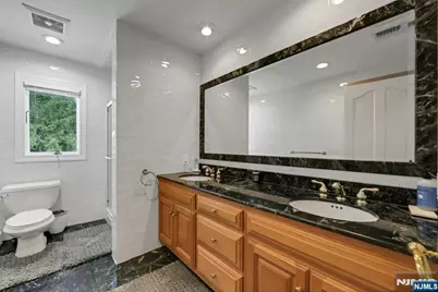 11 Timberlane Road, Upper Saddle River, NJ 07458 - Photo 17