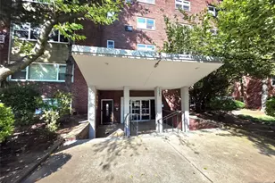 1565 Center Ave 4E, Fort Lee, NJ 07024 - Photo 17