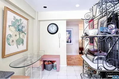 326 N Bridge Plaza 1I #1I, Fort Lee, NJ 07024 - Photo 15