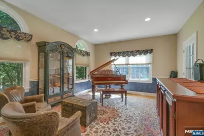 7 Valley Forge Road, Oakland, NJ 07436 - Photo 5