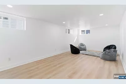 157 Demott Avenue, Clifton, NJ 07011 - Photo 41