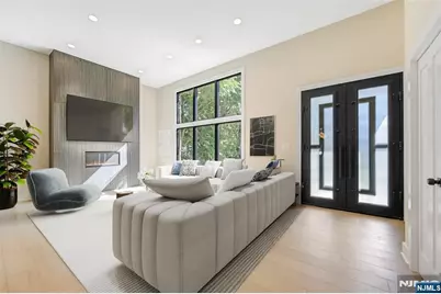 314 Meadowbrook Road, Wyckoff Township, NJ 07481 - Photo 9