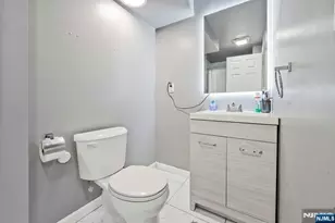 17-21 Barnard Pl, Elizabeth, NJ 07208 - Photo 23